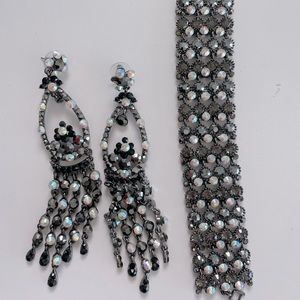 Black & AB stones bracelet and matching earrings